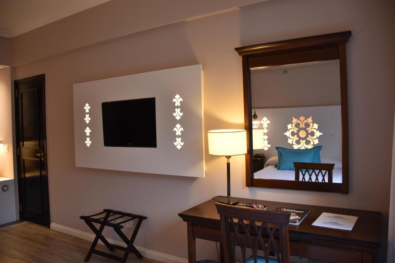 Howard Johnson Pilar Resort Spa & Convention Center Luaran gambar