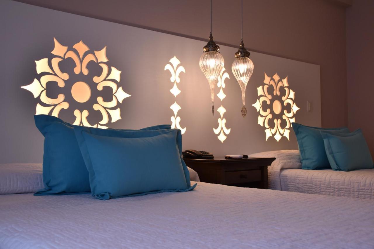 Howard Johnson Pilar Resort Spa & Convention Center Luaran gambar